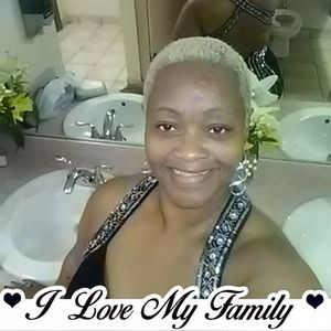 Meet your Posher, Delores